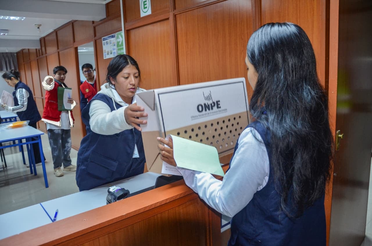 Fujimori pidió respetar las normas electorales mientras continúan las etapas finales del proceso de escrutinio.