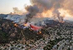 EE.UU.: Más de 65,000 evacuados y 700 casas arrasadas por los incendios