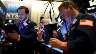 Wall Street abre con ganancias y récords intradía tras buen informe de empleo