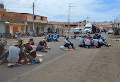 Mineros informales bloquean Panamericana Sur: exigen ampliación del Reinfo