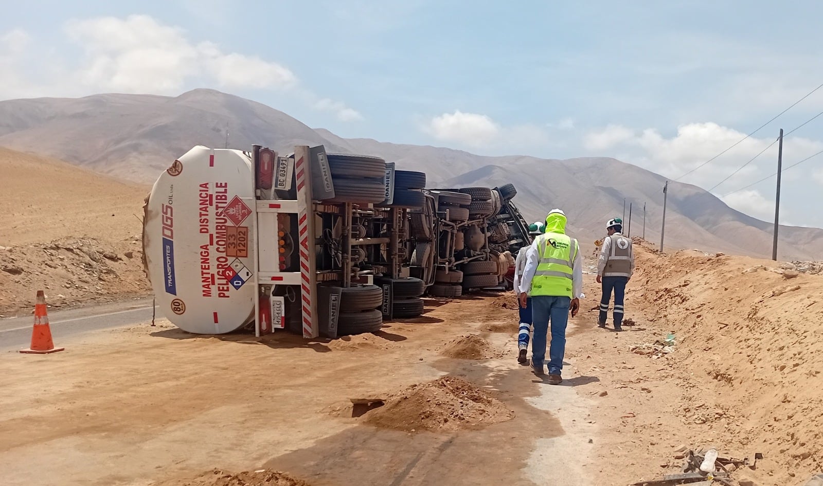 En lo que va del año, se han reportado ya dos volcaduras de camiones cisterna en carreteras de la región Moquegua. Foto: OEFA