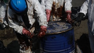 Congresista Cueto advierte contradicciones del capitán de Mare Doricum sobre derrame de petróleo