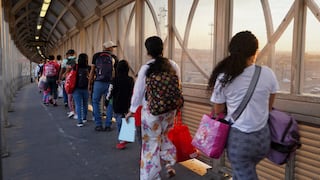 EE.UU. emite orden para legalizar indocumentados: ¿beneficiará a los peruanos?