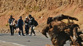 Bolivia: seguidores de Evo Morales intensifican bloqueos ante temor de captura del exmandatario