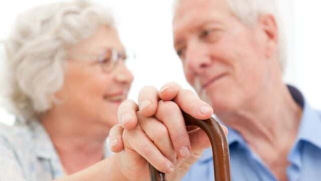 Posponer la vejez: Las personas sienten que ahora se envejece más tarde