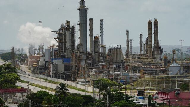 Venezuela y Trinidad y Tobago estudian el fortalecimiento de su cooperación energética