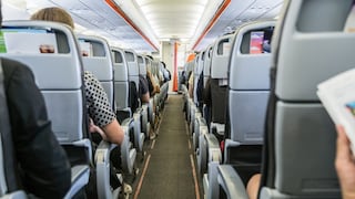 Evita el susto a bordo: las 5 rutas de vuelo con mayores turbulencias en Estados Unidos