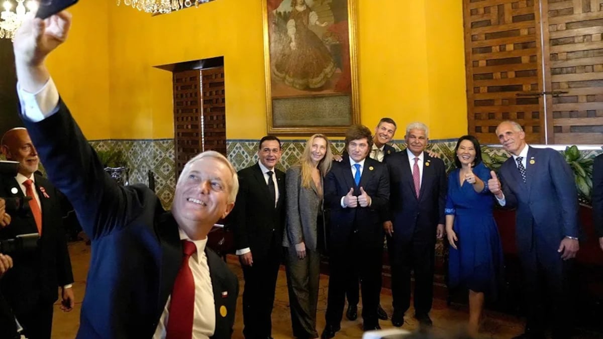 Aprobación de Fujimori, Kast y Milei retrocede por expectativas no realistas, según AFP