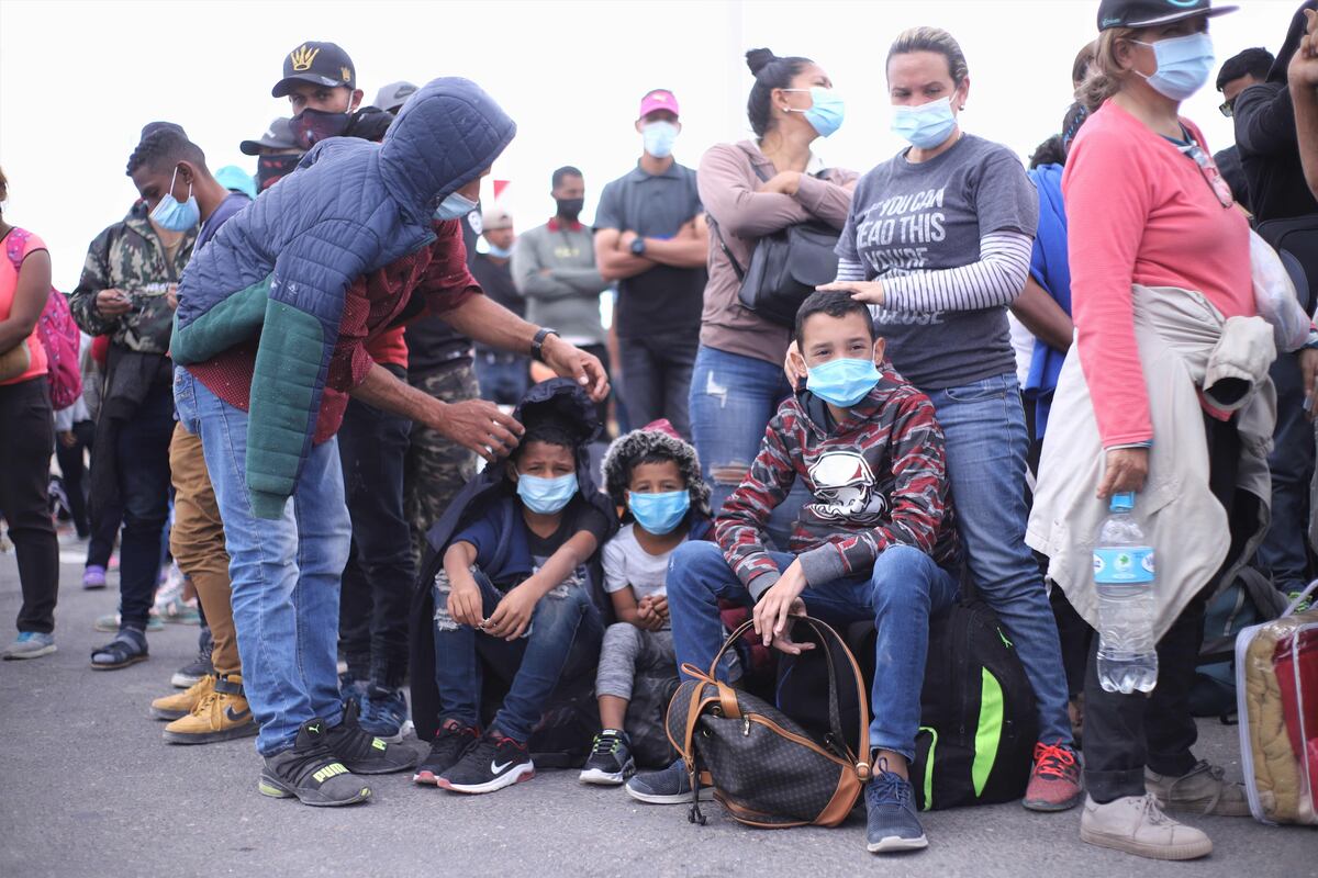 Se estima que Bolivia acoge a unos 18,940 venezolanos, entre migrantes y refugiados, según datos de la Plataforma Regional de Coordinación Interagencial para Refugiados y Migrantes de Venezuela. (Foto: AFP / IGNACIO MUNOZ).