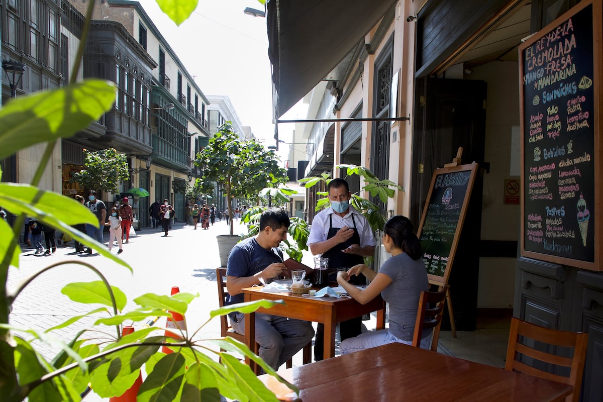 El interés por instalar negocios gastronómicos también se refleja en la llegada de nuevos operadores y en la búsqueda de locales en distintos puntos del Centro Histórico. (Foto: Archivo GEC)