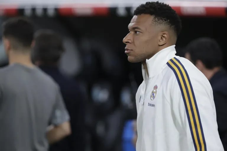 El delantero francés del Real Madrid, Kylian Mbappé, es uno de los deportistas que más marcas registra ante la Unión Europea en la actualidad. EFE/Juanjo Martín/Archivo.
