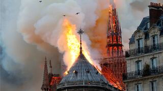 Gran incendio consume catedral de Notre Dame, en Francia