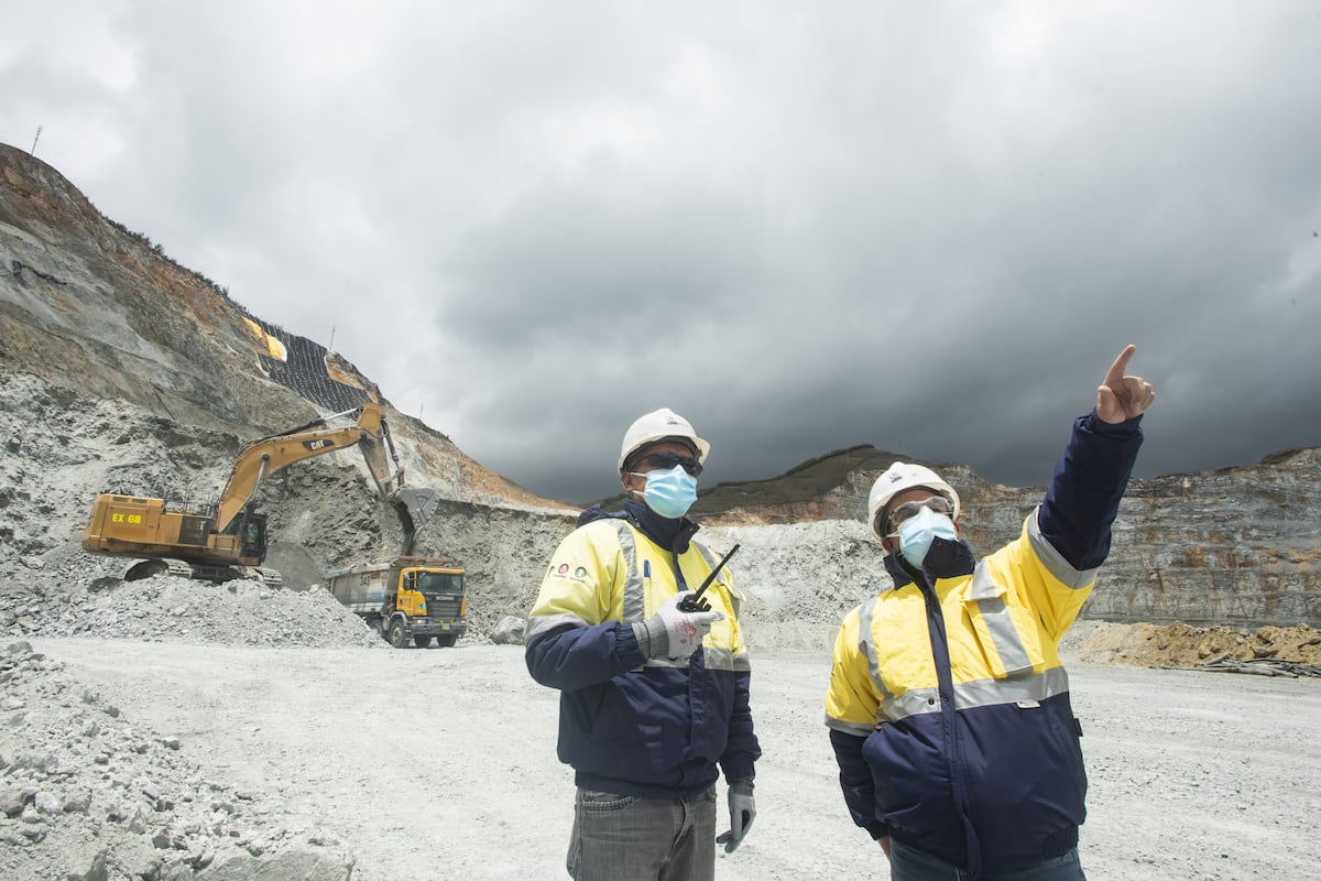 En 2023, Cerro Corona produjo 240,000 onzas equivalentes de oro, una cifra que se reducirá en 20% este año, llegando a 200,000 onzas. Foto: referencial.