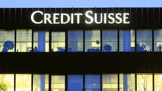 Ganancias de Credit Suisse caen por débil rendimiento en activos de inversión