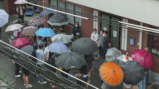 Poco a poco, residentes de Shanghái se animan a protestar tras siete semanas de encierro