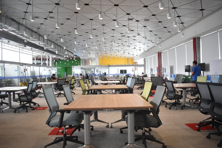 IWG opera casi 23,000 m2 de coworking distribuidos en 19 sedes en Lima. (Foto: PUCP)