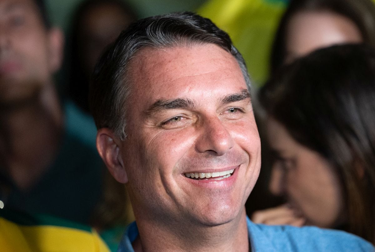 Elecciones en Brasil: Bolsonaro suma apoyo clave de cara a segunda vuelta contra Lula