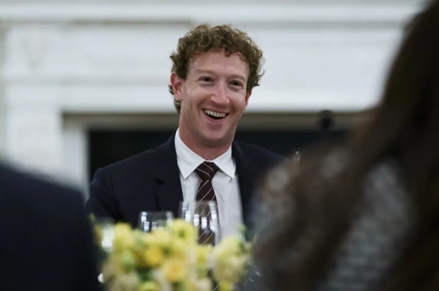 Zuckerberg se pronunció en medio de los pedidos de líderes de OpenAI, Anthropic y Google DeepMind para ralentizar el desarrollo de esta tecnología y reforzar sus salvaguardas. Foto: EFE/EPA/WILL OLIVER / POOL