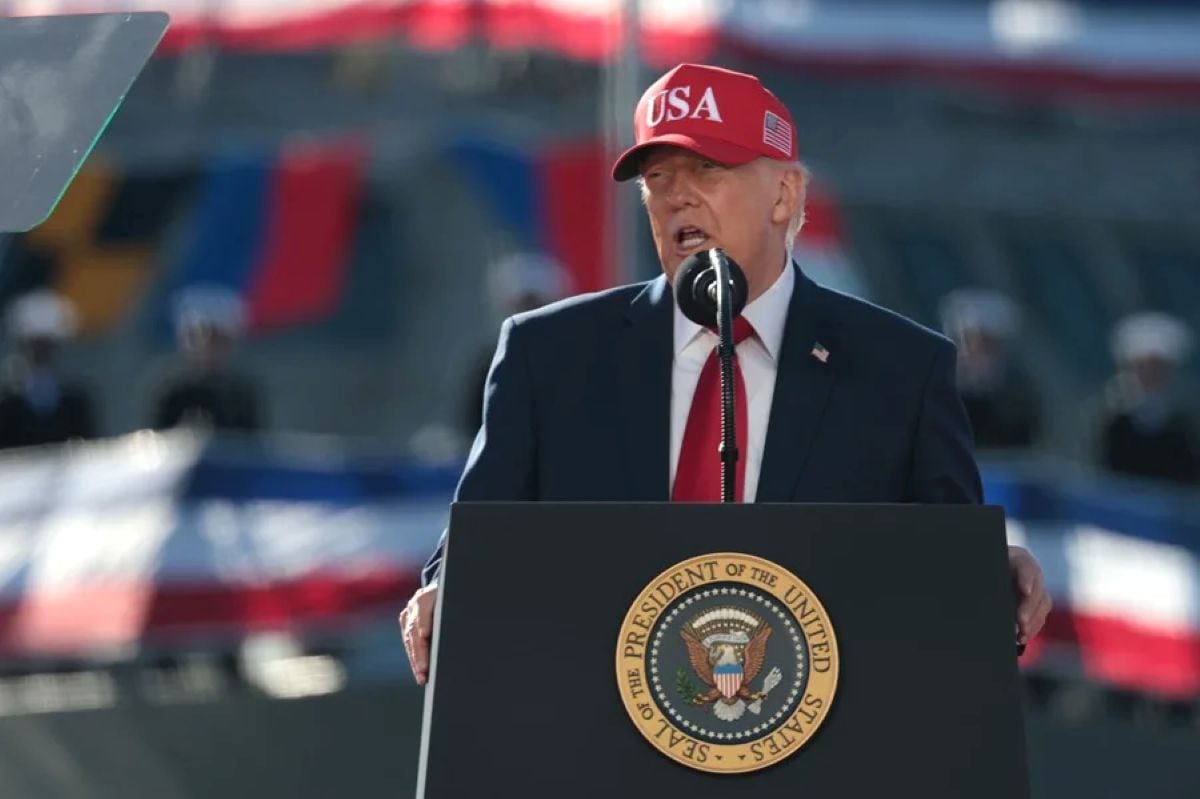 Donald Trump afirmó que Estados Unidos deberá definir pronto cómo poner fin a la guerra con Irán. Foto: EFE.