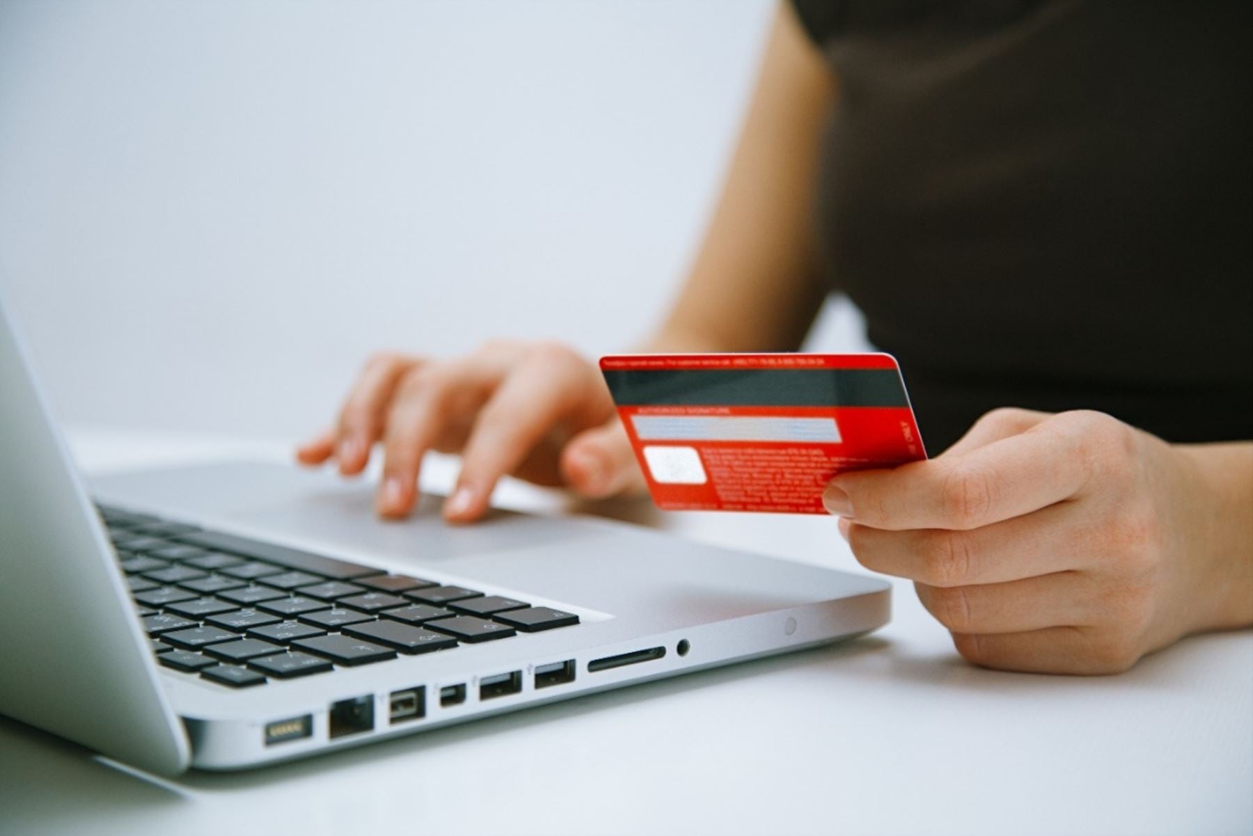 ¿Hará una compra online?: 4 formas de reconocer si la tienda es confiable