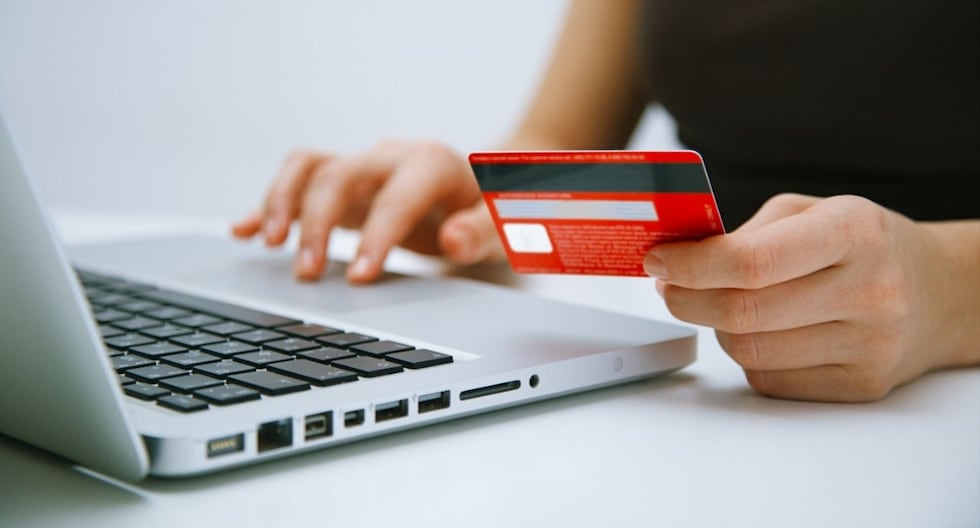 Peruanos compran online: expertos denuncian riesgos y proponen medidas