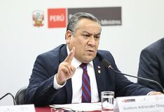 Premier rechaza acusaciones de intercambio de favores en las cirugías de Dina Boluarte