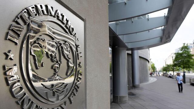 Argentina celebra acuerdo con el FMI por un nuevo desembolso para pagar vencimientos