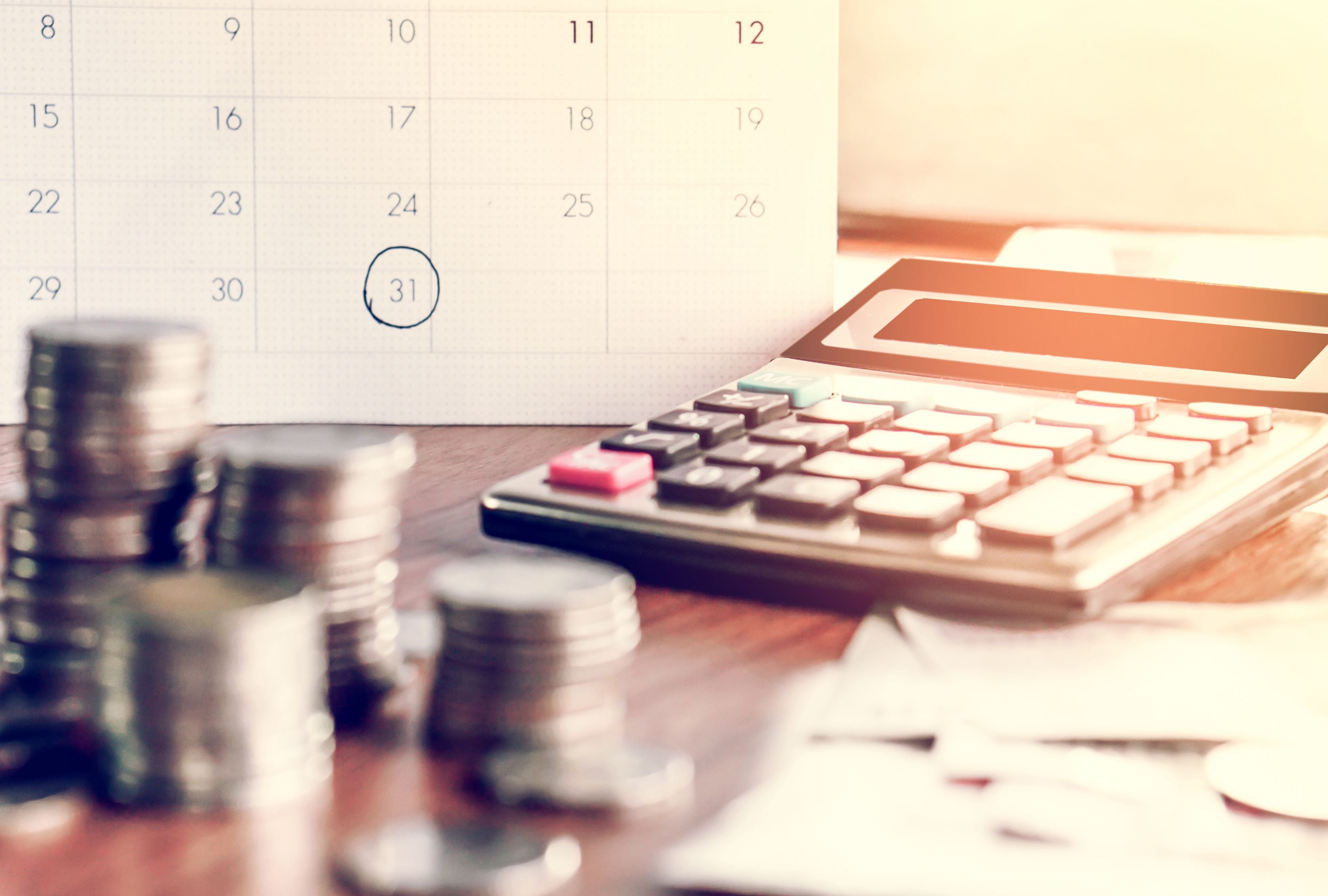 El adelanto de cuota consiste en pagar una o varias cuotas antes de su vencimiento, sin modificar el principal. (Foto: Doucefleur/iStock)