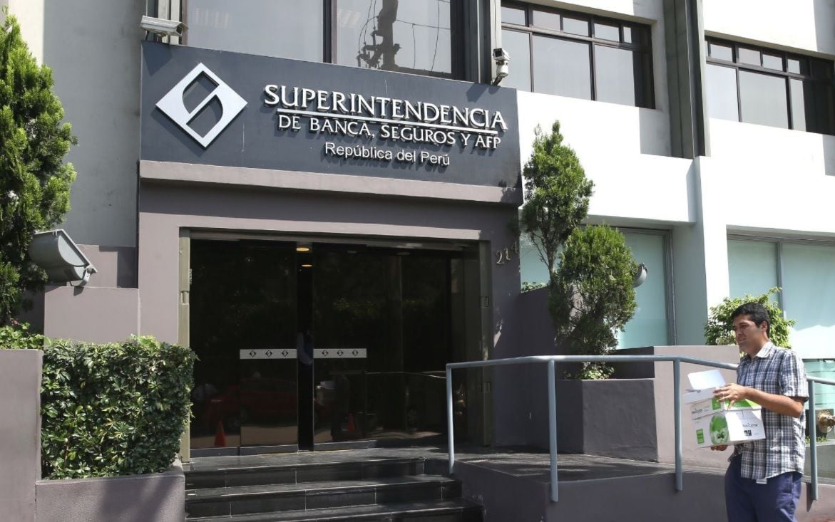 Pese a la difícil situación que supone la salida del mercado de algunas Coopac, es un camino necesario que debe ser transitado a fin de que el sistema esté formado por entidades solventes y probas, refiere la SBS. (Foto: GEC)