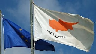 Chipre se convirtió en el quinto país que pide rescate de la zona euro