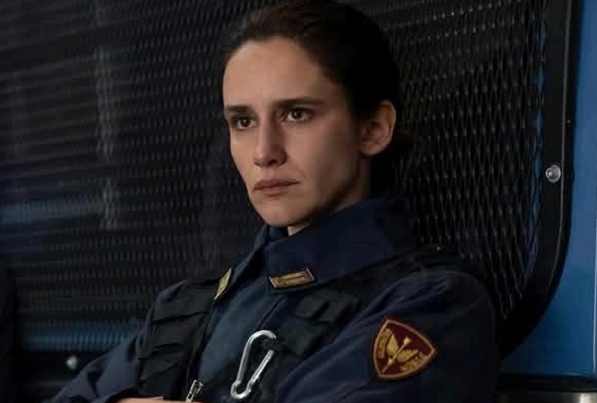 Valentina Bellè es la encargada de interpretar a Marta en la serie italiana "Desorden público" (Foto: Netflix)