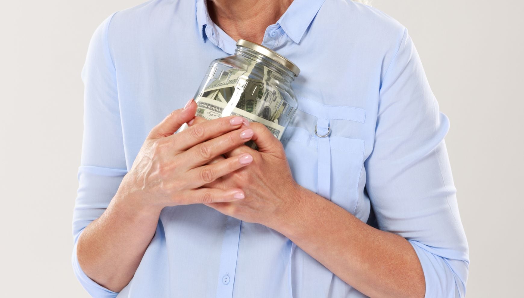 Si te encuentras rumbo a la jubilación, conoces los tres errores financieros que los mayores de 50 deben evitar en EE.UU. (Foto: Vadym Drobot / Freepik)