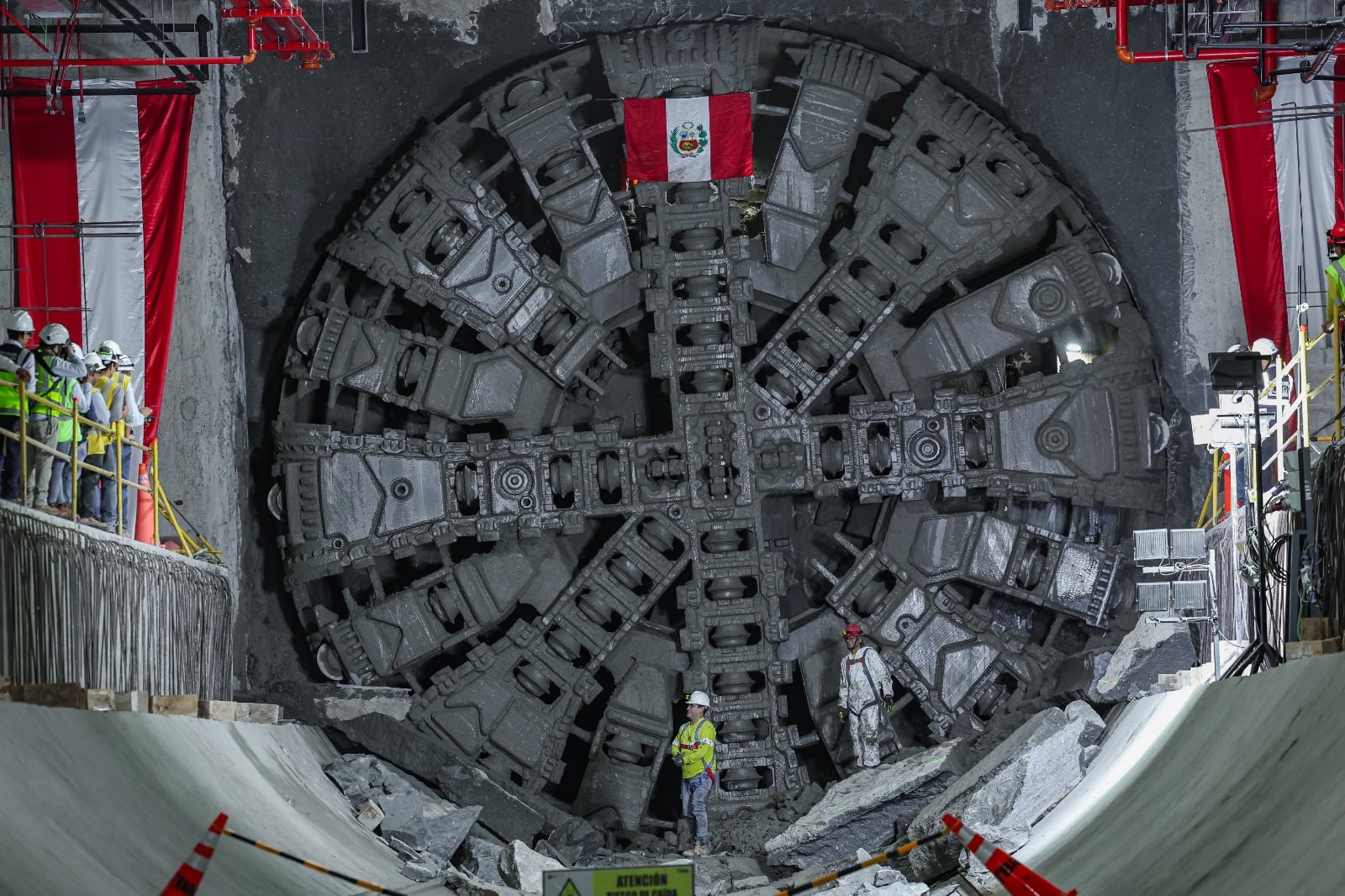 Falta menos del 20% para culminar la obra de transporte público. (Foto: MTC)