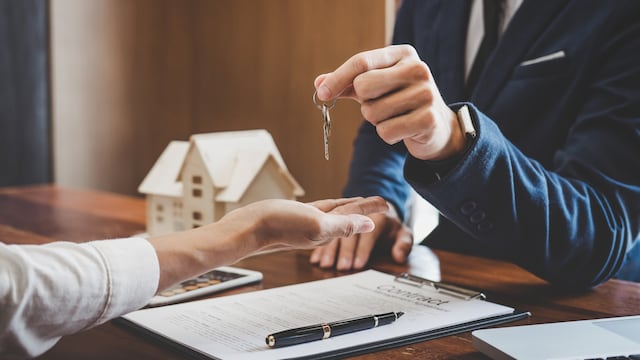 Precio final de viviendas usadas baja entre 6% y 8% tras negociación con compradores