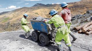 Reinfo: solo 22,000 mineros mantienen su registro vigente, ¿qué pasará con los miles restantes?