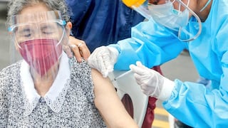 COVID-19: vacunados contra el coronavirus en el país llegan a más de 2 millones
