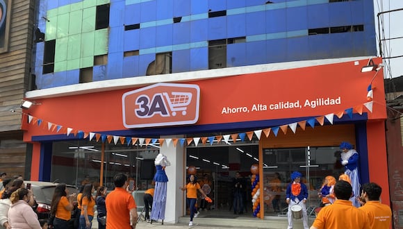 Primera apertura de Tiendas de Ahorro 3A en San Juan de Lurigancho. Foto: Linkedin de Christian Ospina.