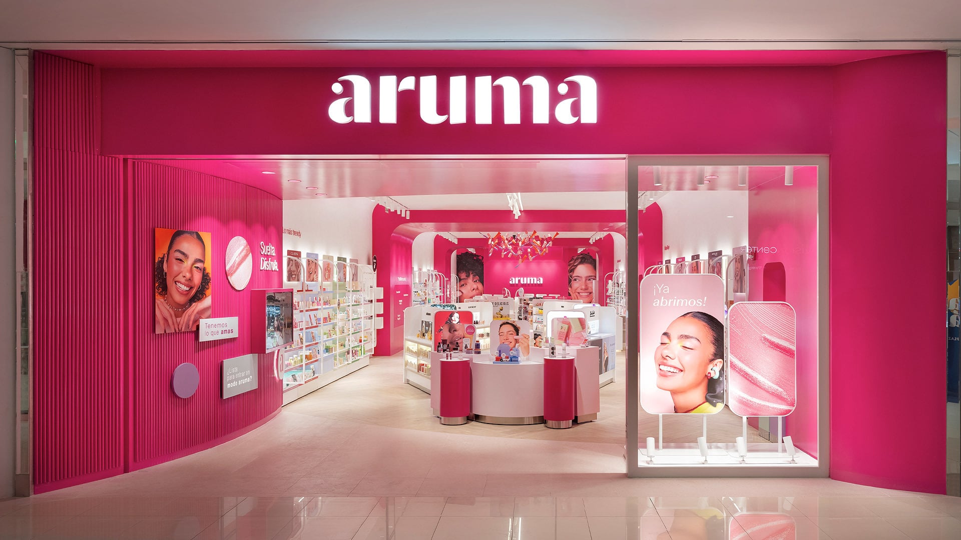 Aruma se acerca a las 30 tiendas en Colombia, consolidando su presencia en el mercado de belleza. (Foto: Aruma).