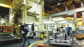 Sector manufacturero de EE.UU. avanza: pedidos a fábricas suben por segundo mes en marzo
