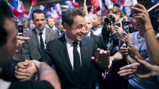 Francia: La ultraderecha deja la puerta entreabierta a Sarkozy