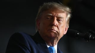 Trump tilda de “enemigo” a quien diga “inteligencia artificial” en vez “superinteligencia”