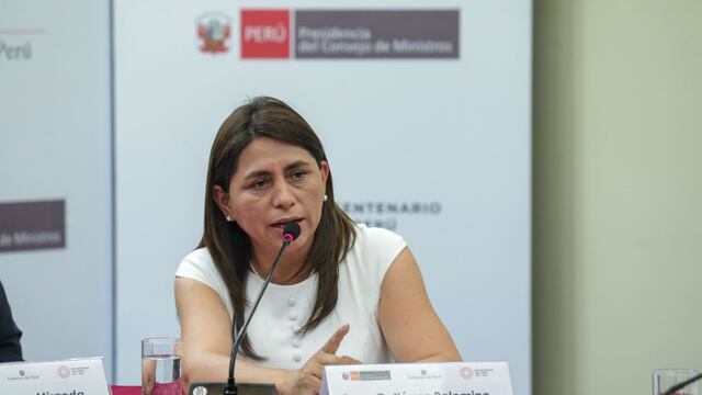 Congreso aprueba moción para que ministra de Salud, Rosa Gutiérrez, acuda hoy al Congreso 