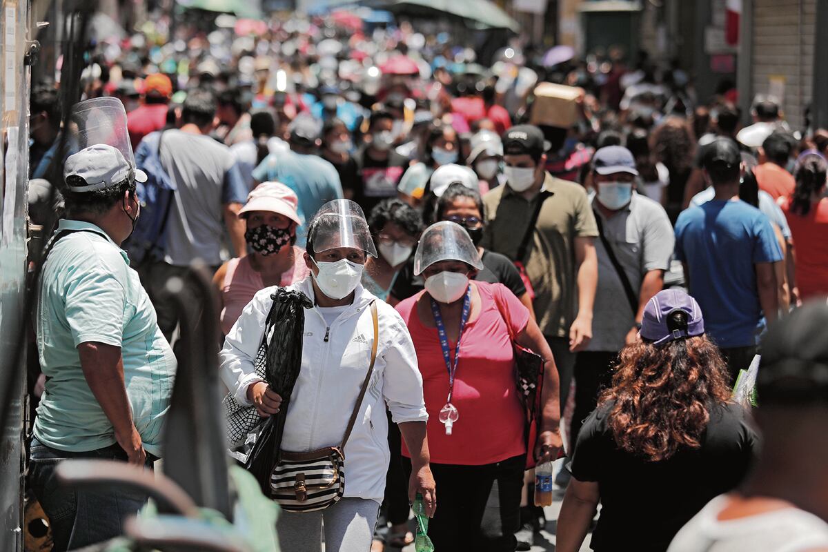 “Trabajadores y empresarios coincidimos en una verdad esencial: el Perú no puede continuar paralizado por la ausencia de una agenda común”, sostuvo la Confiep y la CGTP. Foto: GEC.