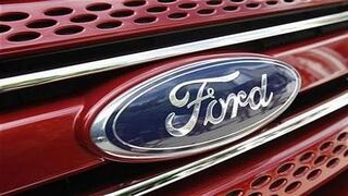 Unidad venezolana de Ford venderá autos en dólares