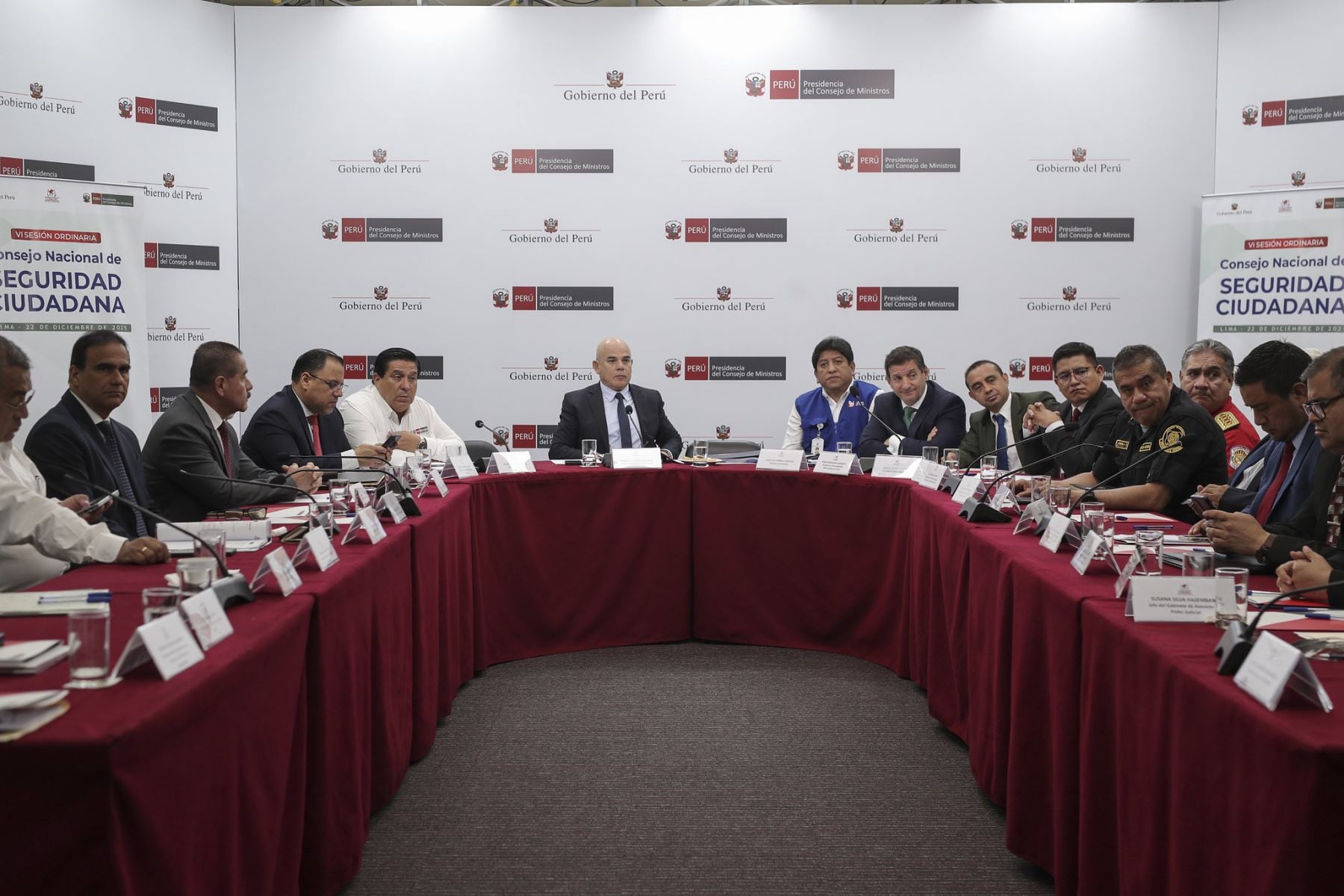 El presidente del Consejo de Ministros, Ernesto Álvarez, indicó que esto se hará mediante las facultades delegadas y dentro del marco de la lucha contra la delincuencia. Foto: Andina