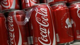 Así adapta Coca-Cola la publicidad: en Asia rebajan lo sexy, pero en Alemania se sube el tono