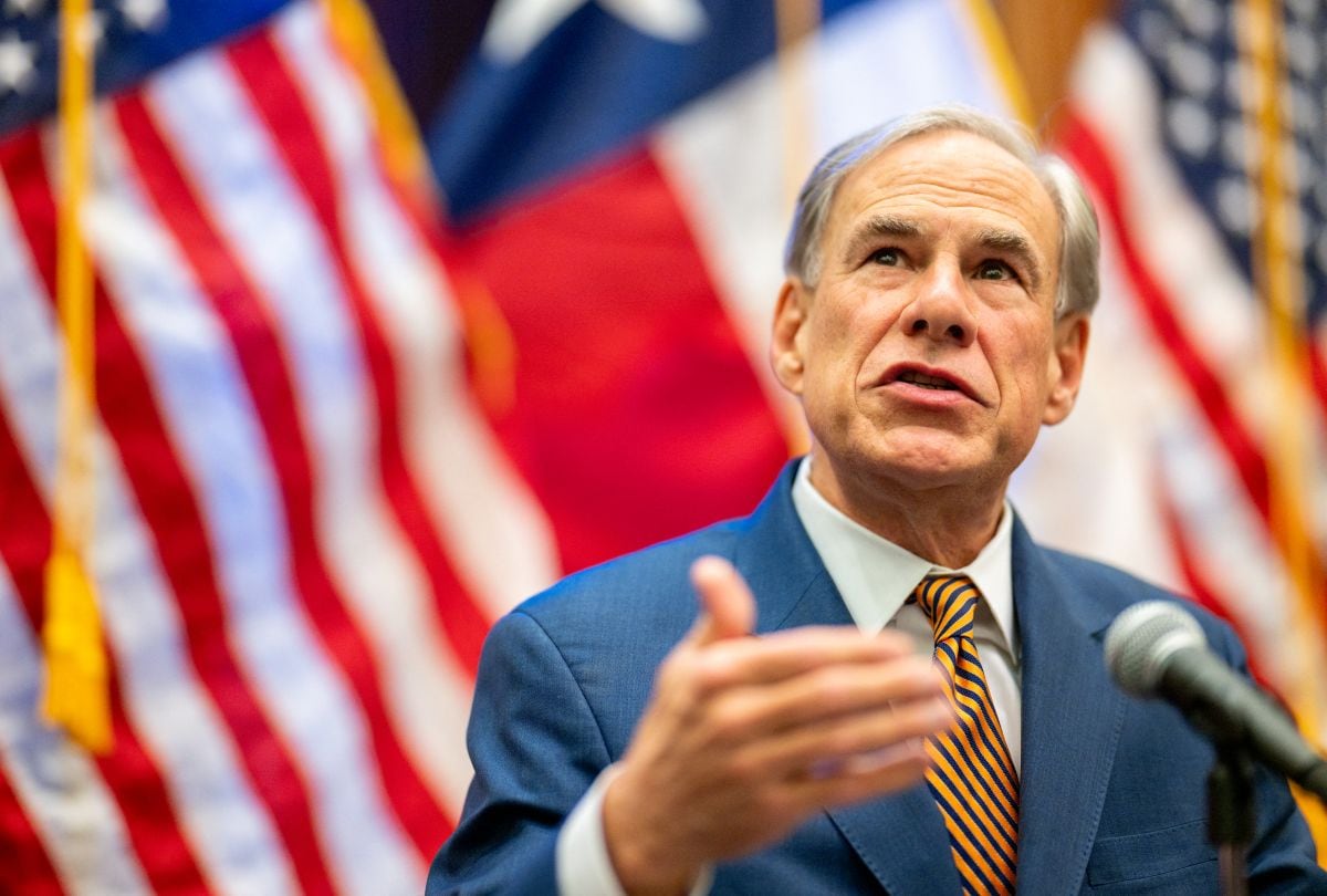 El gobernador Greg Abbott destinó más de US$750 millones en fondos del Programa de Incentivos para Maestros (Foto: Brandon Bell / Getty Images vía AFP)
