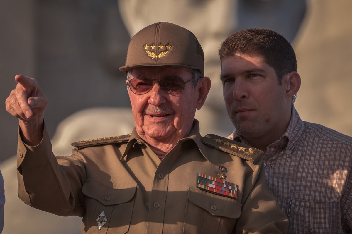 Juez de EE.UU. ordena arresto contra expresidente de Cuba, Raúl Castro