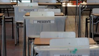 Centros de votación abren en Chile para crucial balotaje entre Boric y Kast
