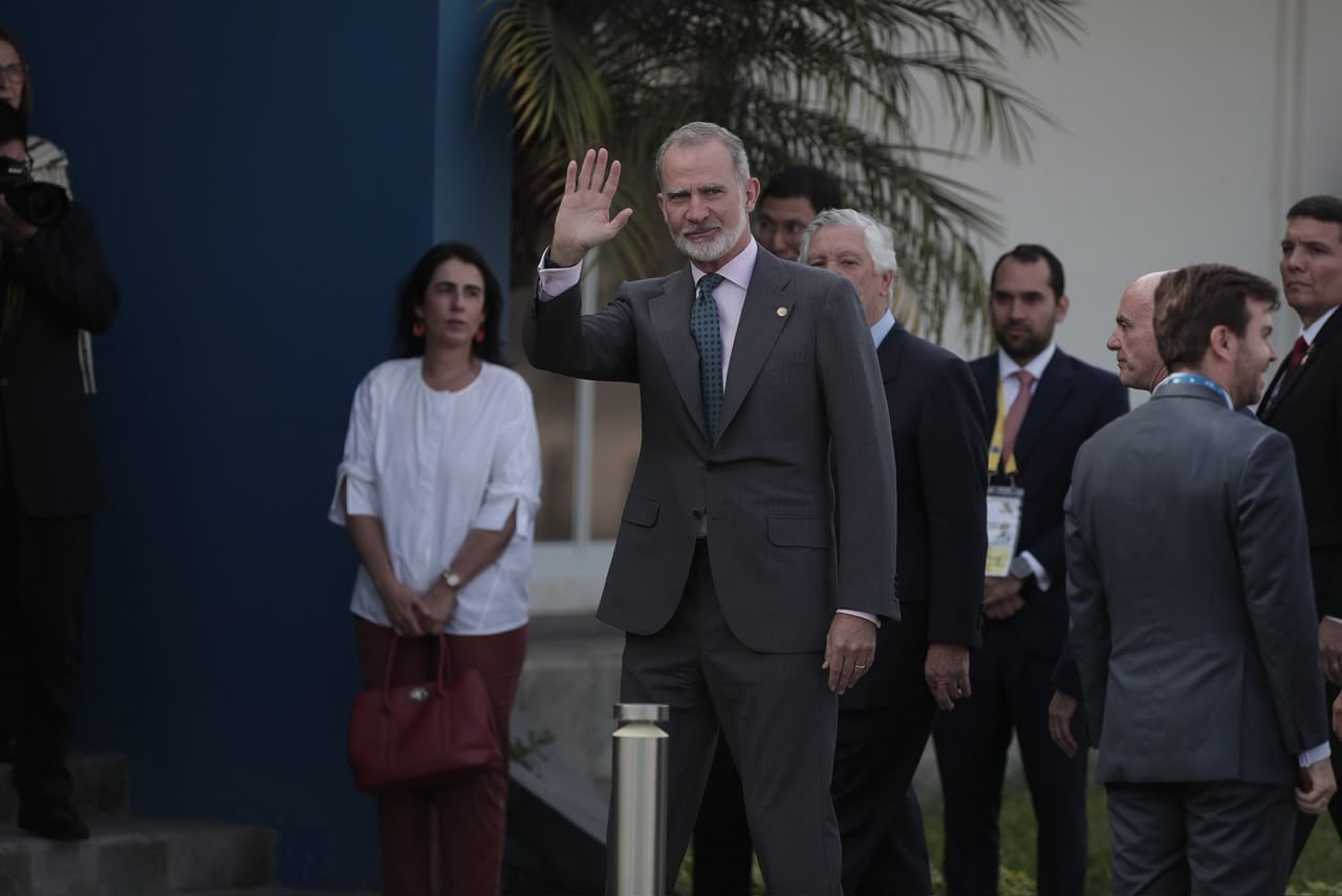 Felipe VI, una de las primeras personalidades políticas en llegar al Perú para la toma de mando de Keiko Fujimori. Foto: Julio Reaño/@photo.gec